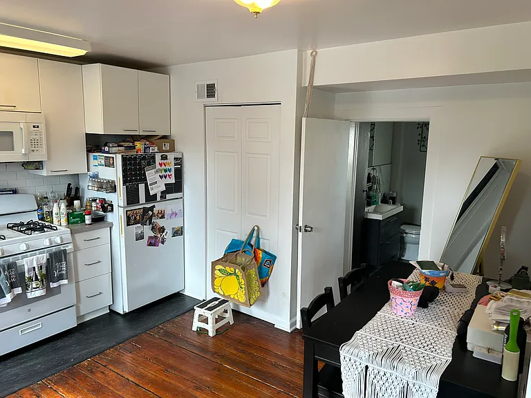 3001 Huntingdon Ave #2 — Photo 29