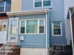 1044 Johnston St, Philadelphia, PA 19148