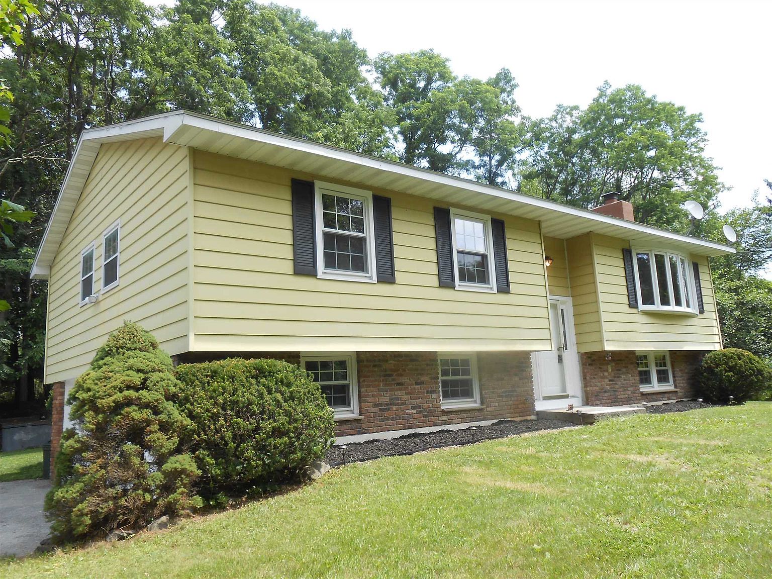 230 Roosevelt Rd, Hyde Park, NY 12538 Zillow