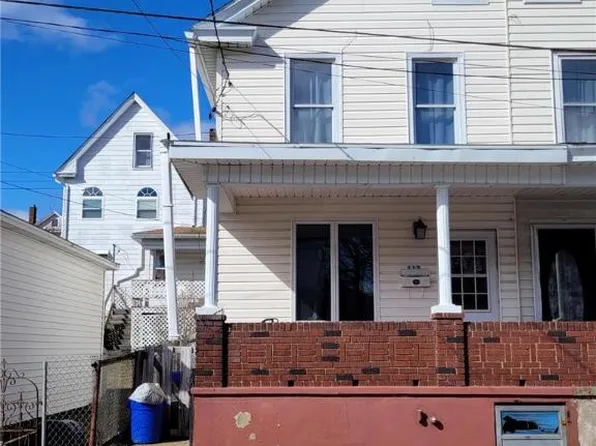 112 E Amidon St, Summit Hill, PA 18250