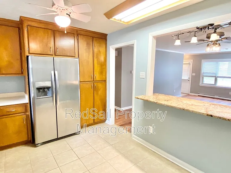 119 Cindy Cir — Photo 8