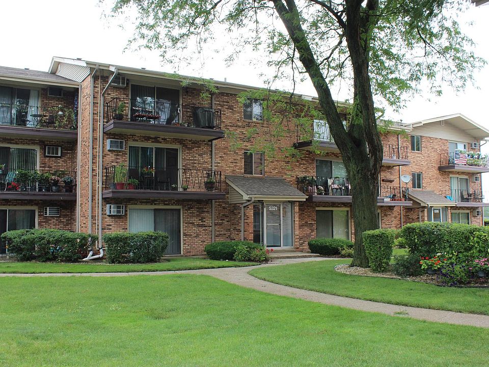 1st image of 5321 Waterbury Dr APT 501