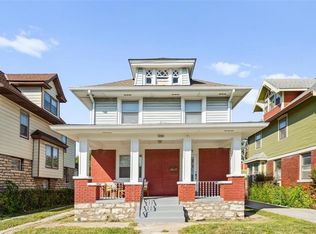 3210 Summit St, Kansas City, MO 64111