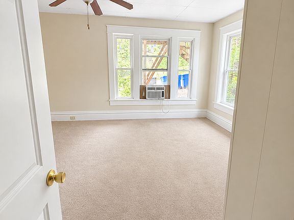 4th image of 708 D St #1W