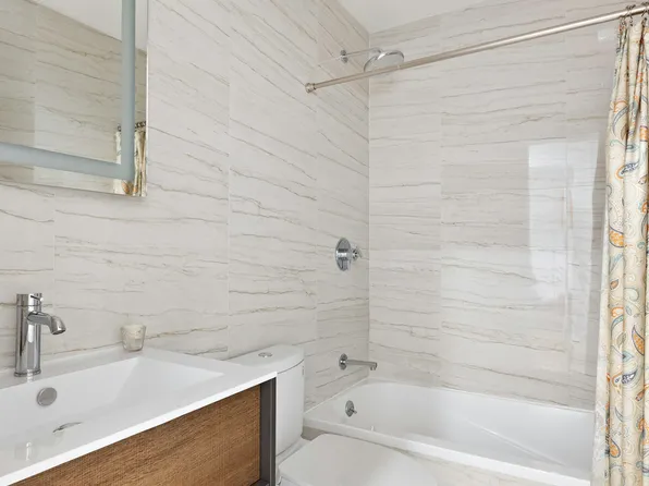 334 22nd Street image 10 of 11