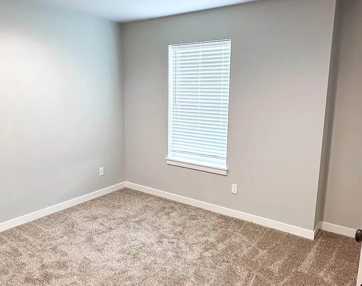 1036 Sumas Ave #D — Photo 5