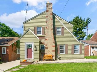 910 Lanterman Ave, Youngstown, OH