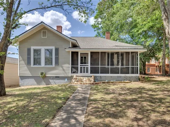 41 Poplar St, Covington, GA 30014
