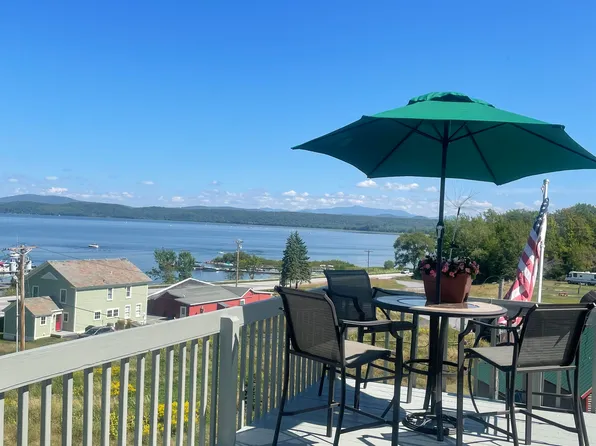 8 Angler Lane, South Hero, VT 05486