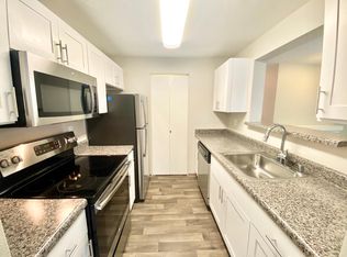 3090 118th Ave SE #R203, Bellevue, WA 98005