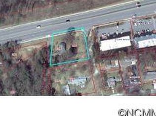 27 Long Shoals Rd, Arden, NC 28704