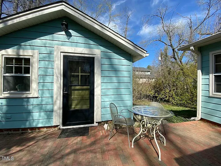 1008 Starlight Dr #B — Photo 13