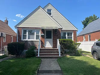 89-10 221 Place