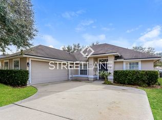 13922 E Fish Eagle Dr, Jacksonville, FL 32226