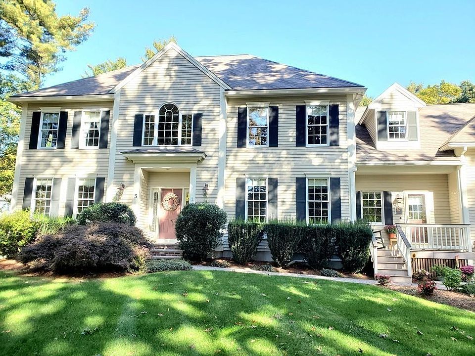 1st image of 5 Cedarwood Dr