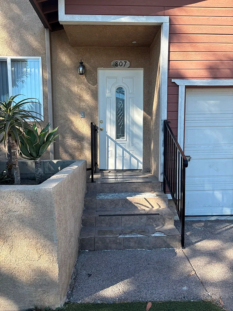 5 bed, 1863 sqft, $4,200 — Photo 2
