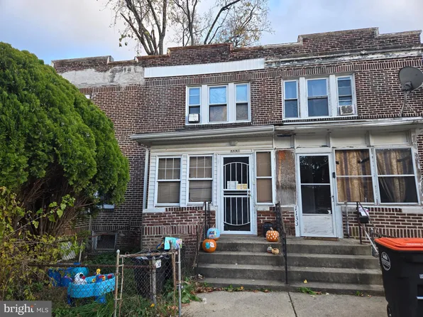 1135 Thomas St, Chester, PA 19013