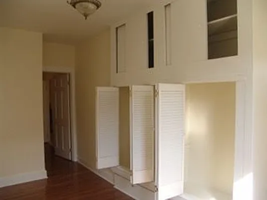 Rented by Tri Boro Terrace Realty | media 40