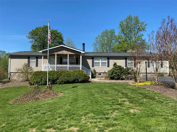 806 Hoyle St SW, Valdese, NC 28690