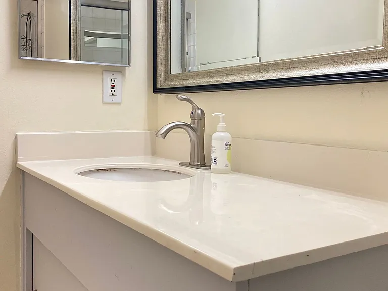 460 N Civic Dr #401 — Photo 7