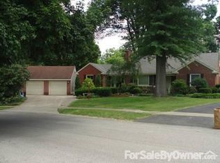 1880 Pershing Rd, Lexington, KY 40504