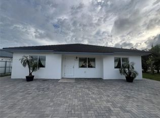 10480 SW 149th Ter, Miami, FL 33176