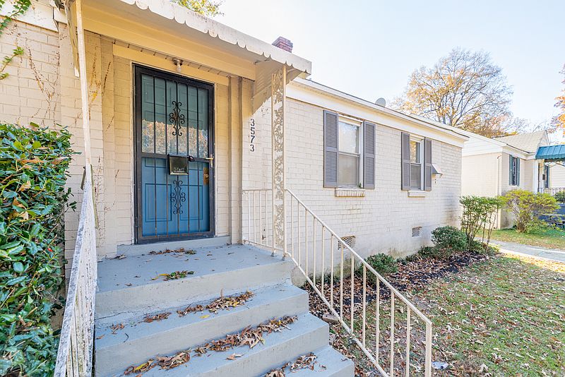 1st image of 3573 Marion Ave