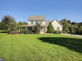 8901 Mount Olivet Rd, Chambersburg, PA 17202