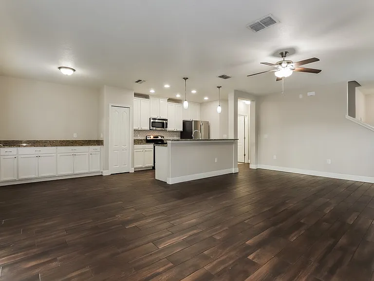 10611 Summer Azure Dr — Photo 6