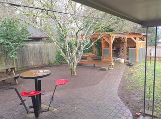 3280 Harris St, Eugene, OR 97405