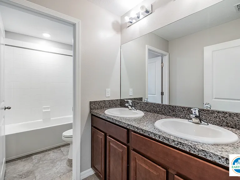 10231 Boggy Moss Dr — Photo 23