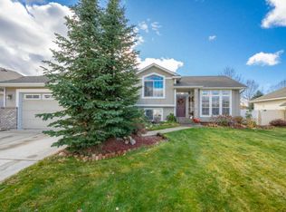 995 E Stoneybrook Loop, Post Falls, ID 83854