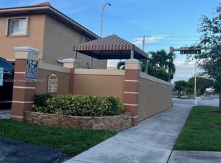 2403 W 76th St APT 110, Hialeah, FL 33016