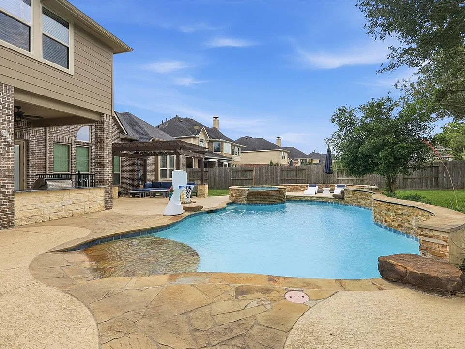 2246 Monarch Terrace Dr