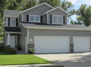 3312 Bay Shore Bnd SE, Mandan, ND 58554