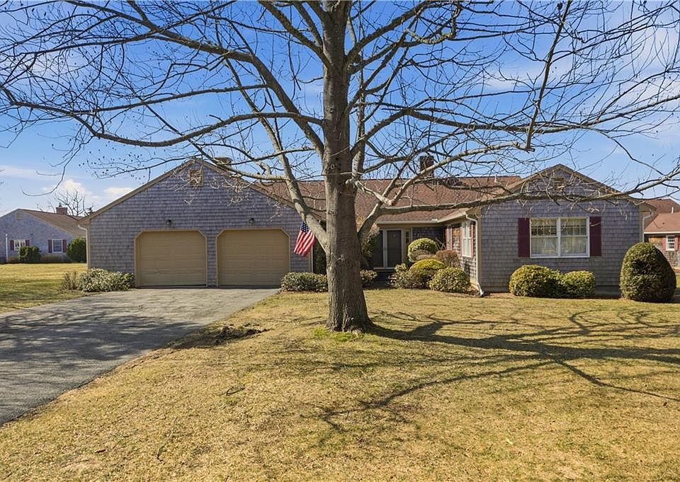 1st image of 31 Belmont Dr