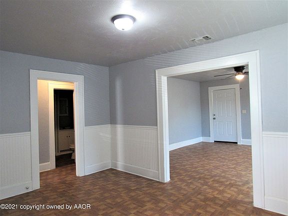 5th image of 104 S Maryland St