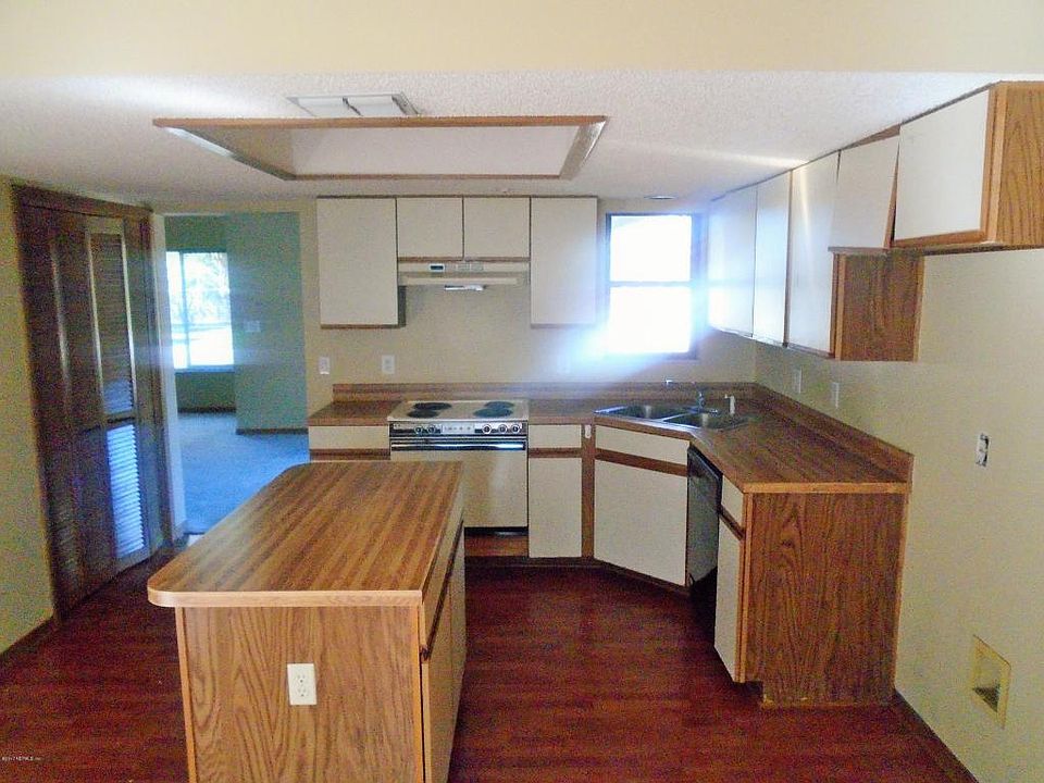 3352 Maiden Voyage Cir S, Jacksonville, FL 32257 | Zillow