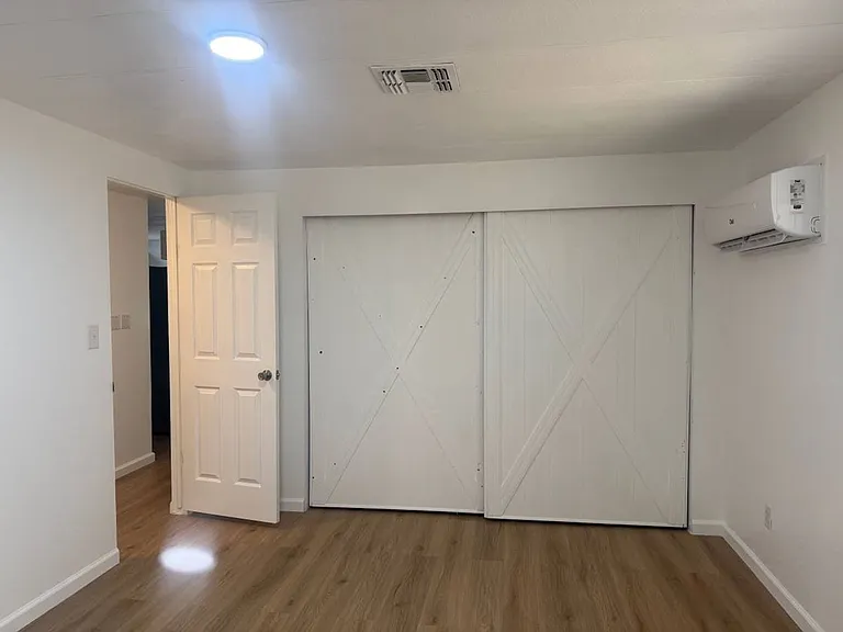 6820 N Blue Blvd — Photo 16