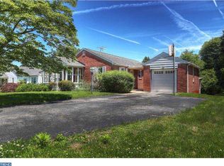 2657 Brierwood Rd, Broomall, PA 19008