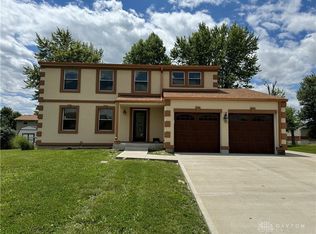 5657 Westcreek Dr, Dayton, OH