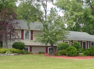 3528 Arthur Rd, Crete, IL 60417