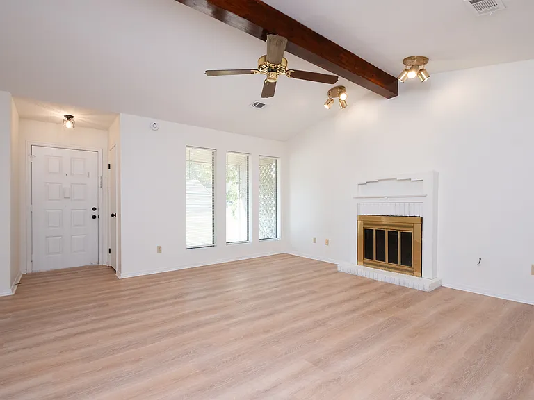 55 Oak Forest Loop — Photo 6