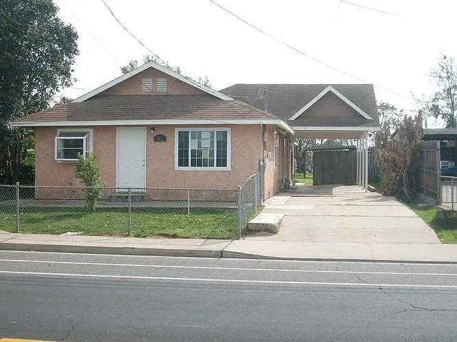 3830 Patterson Rd photo 1