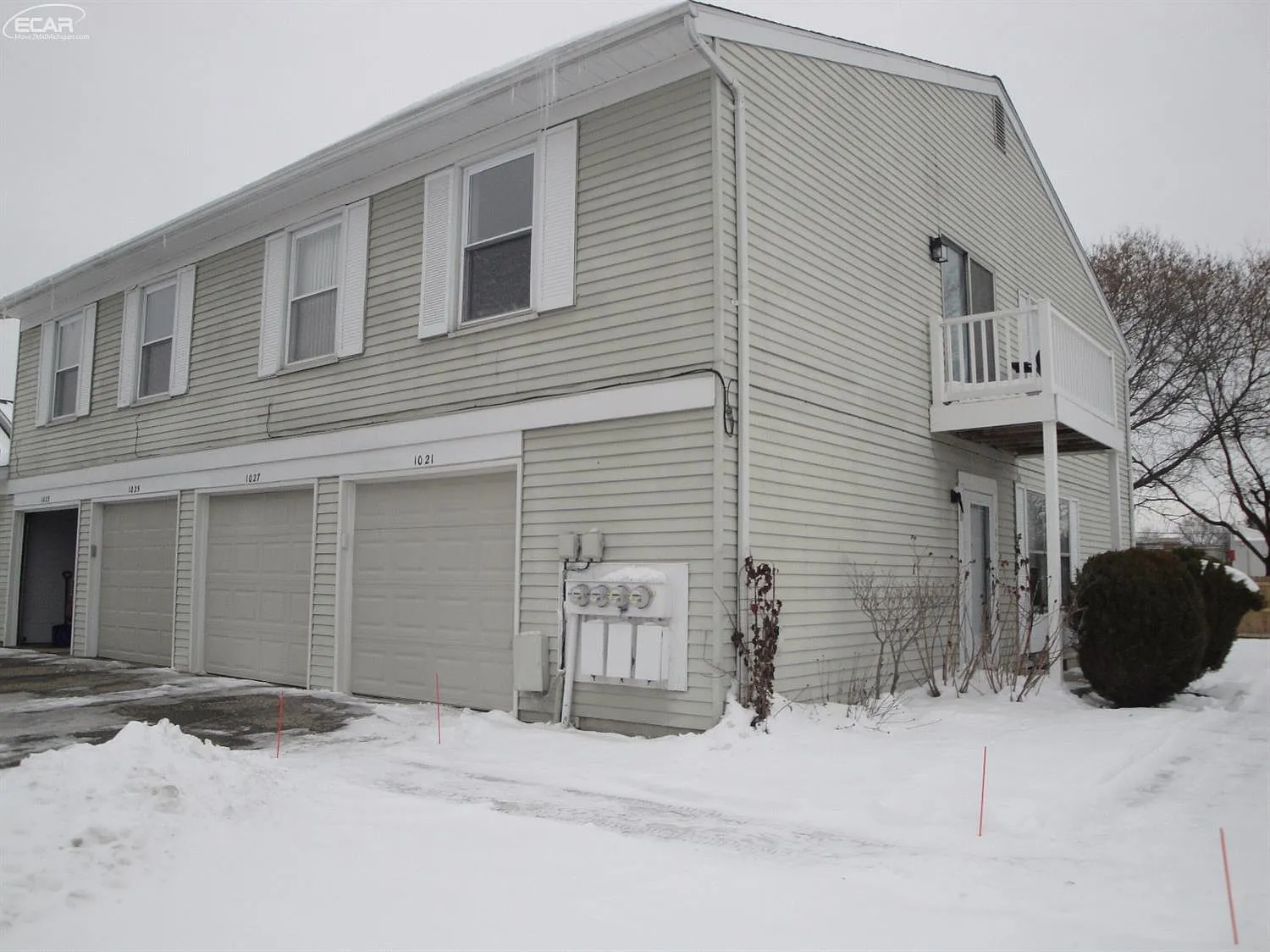 1021 S Dayton St photo 1