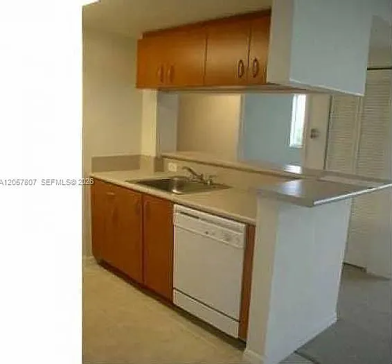 816 NW 11th St #1203 — Photo 2
