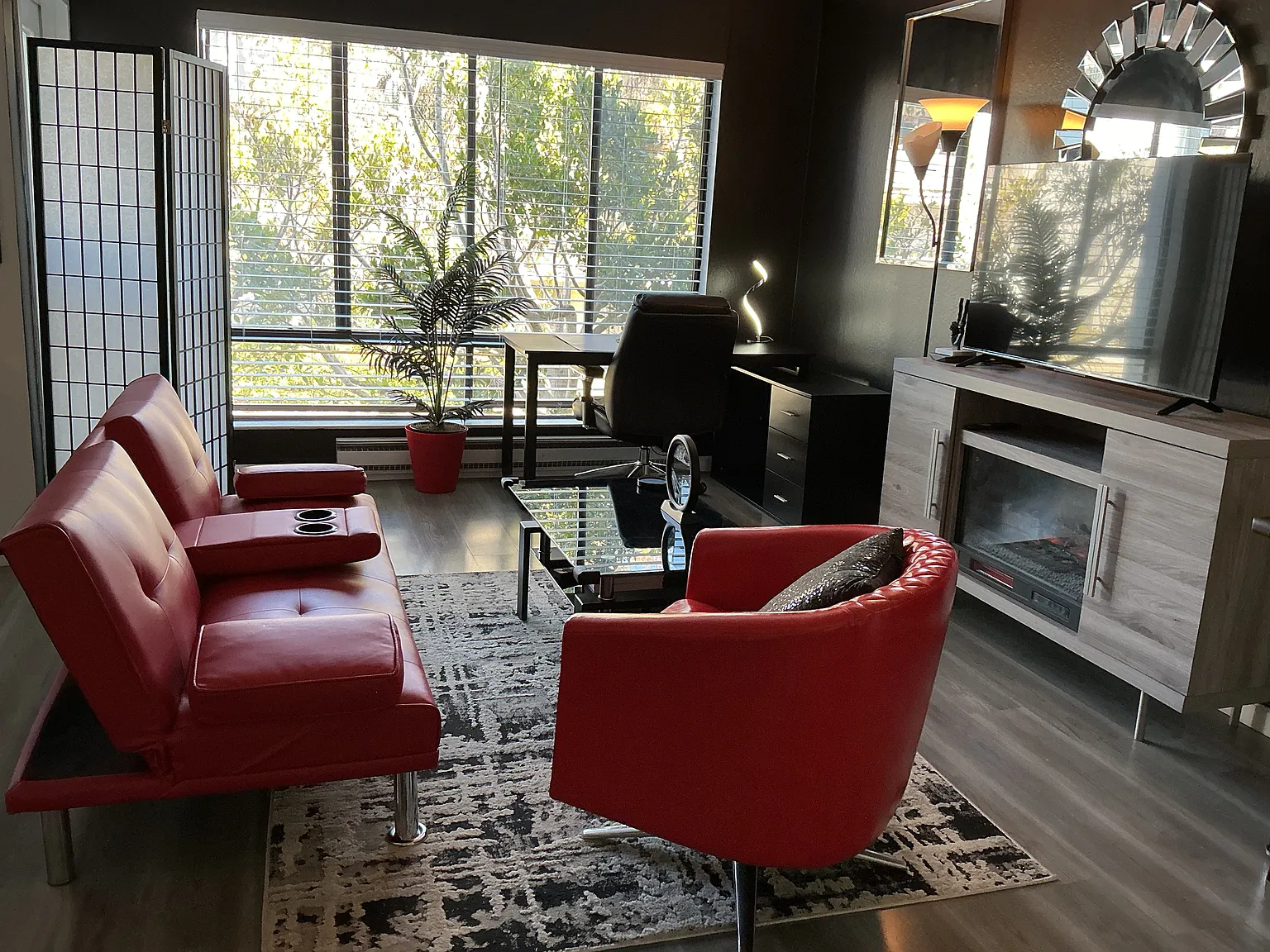 8 Admiral Dr — Photo 4