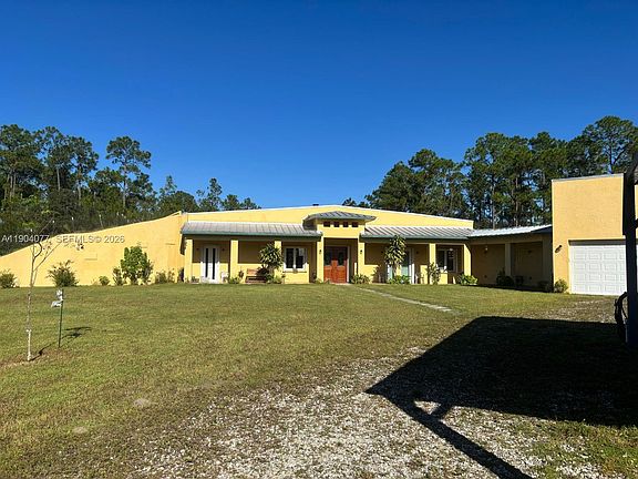 2nd image of 2184 Nine Mile Rd
