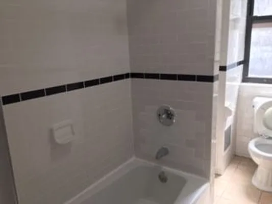 Rented by Besen Partners, LLC | media 18
