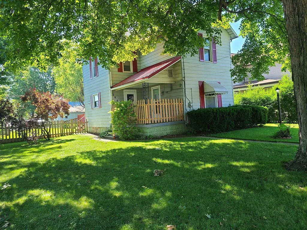 264 Park Blvd photo 1